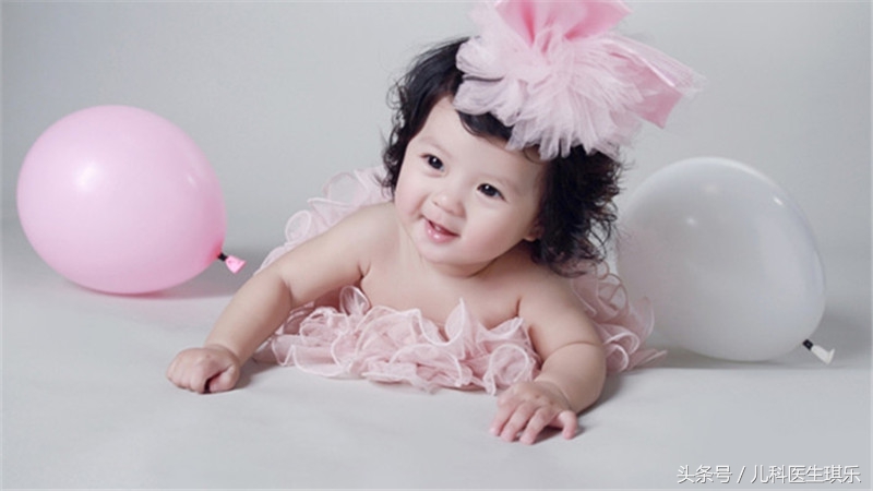 宝宝肛周长出小包是怎么回事,宝宝肛周硬块反反复复的怎么办