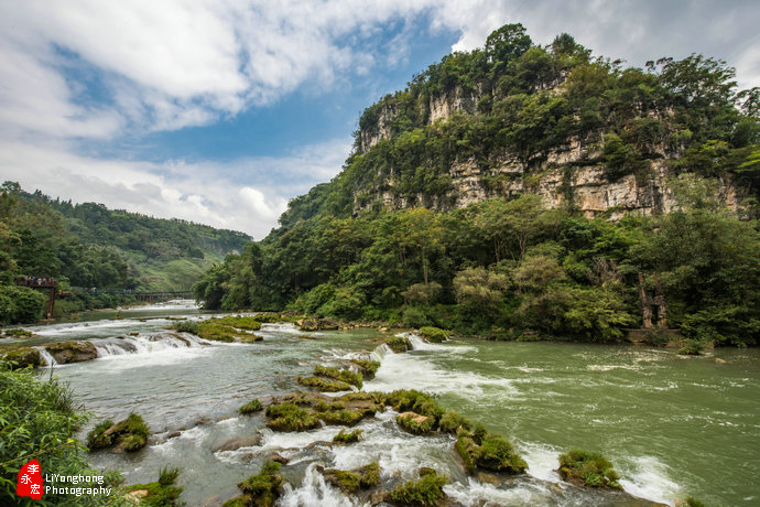 贵州黄果树瀑布特点,神奇的贵州风景区黄果树瀑布