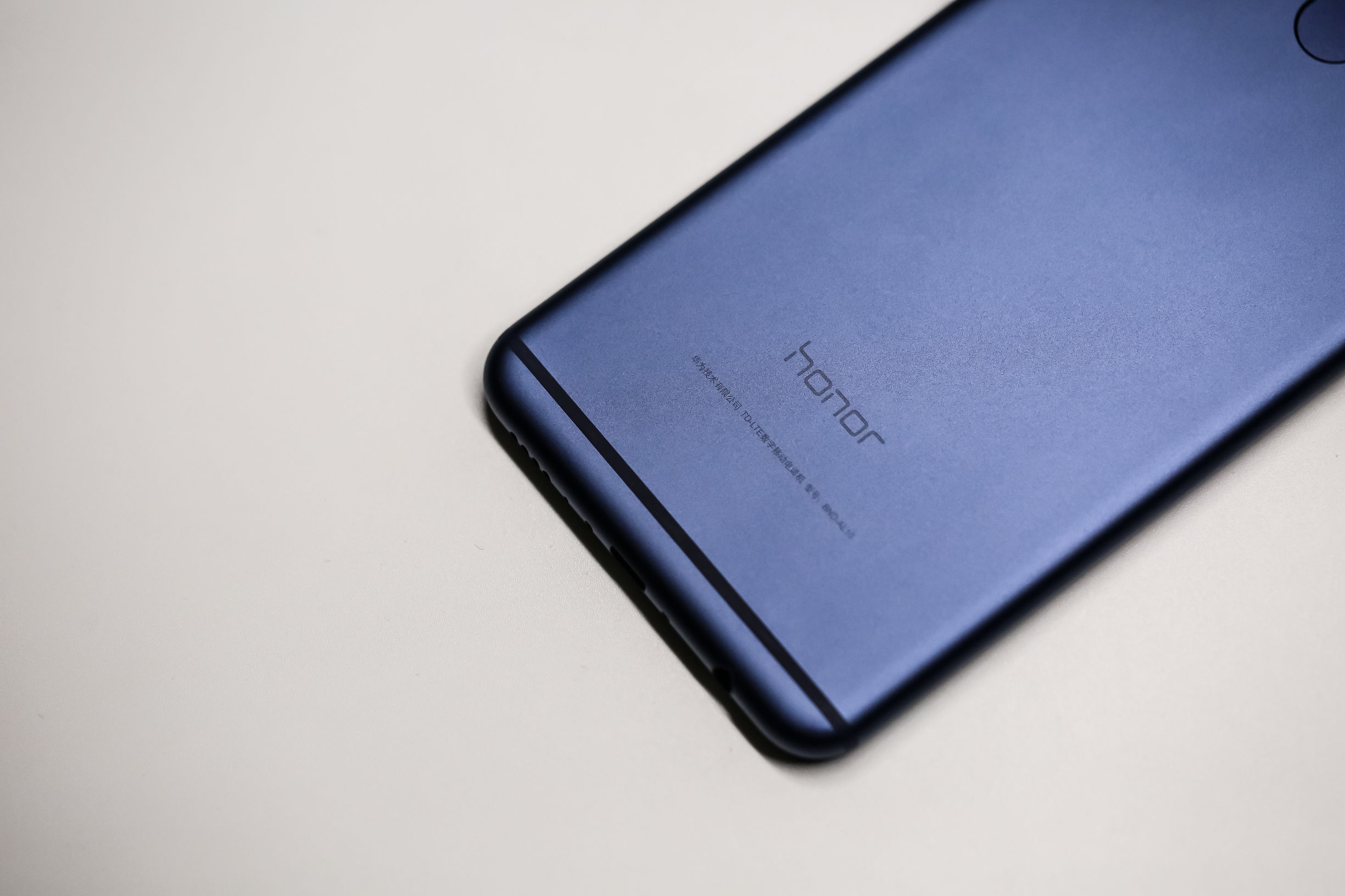 大屏更好用荣耀畅玩7x售价1499元,荣耀畅玩7x是好手机吗