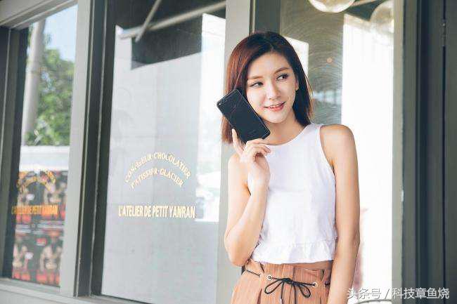 荣耀畅玩7x发布价格,荣耀7x畅玩7x全面屏手机