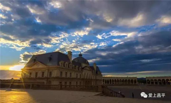 大家好，给大家介绍一下，这是我们昌平小汤山的看家宝！