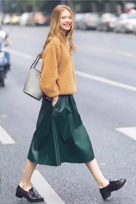 毛衣穿两天就起球了是质量问题吗,新买的毛衣没穿就起球了