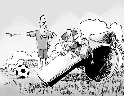 洋哨本轮执法“津门双雄”，一名帅曾斥这么做看不懂！