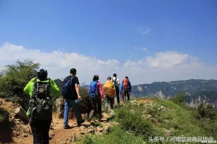 千佛山户外领队,南太行经典徒步线路露营