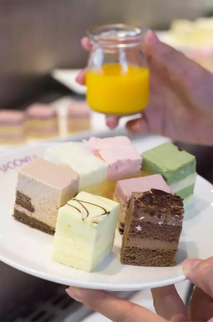 大闸蟹不限量自助西安,五星级自助餐大闸蟹不限量自助餐