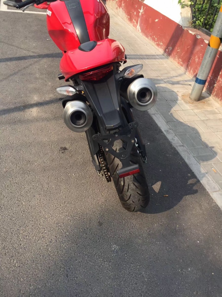 杜卡迪大魔鬼2021款最帅摩托车,杜卡迪monster795百公里加速