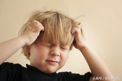宝宝流清鼻涕怎么预防咳嗽,秋季宝宝流清鼻涕怎么办