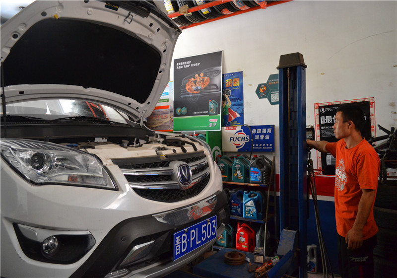 新手买车买1.5还是2.0,烧机油用美孚金装1号有用吗