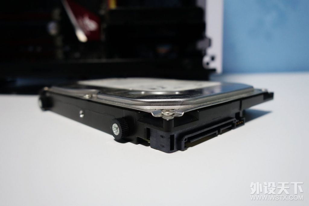 性价比最低吃鸡主机,先马工匠5号机箱装机流程