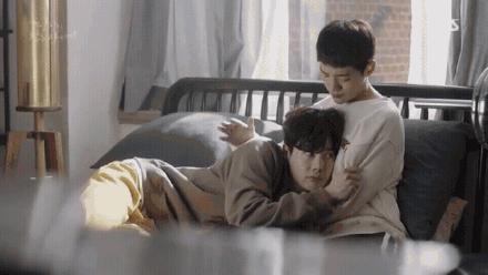 李钟硕韩剧推荐当你沉睡时片段,韩剧片段禁欲系李钟硕