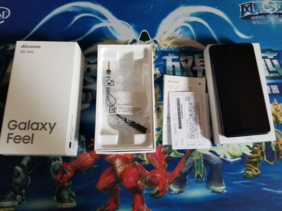 三星无边框小屏幕手机,三星galaxys22和note20ultra