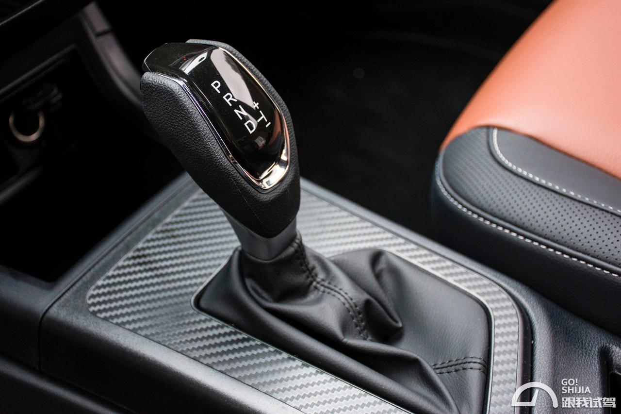 胖哥试车纳智捷u5,大陆版本的纳智捷u5试驾视频