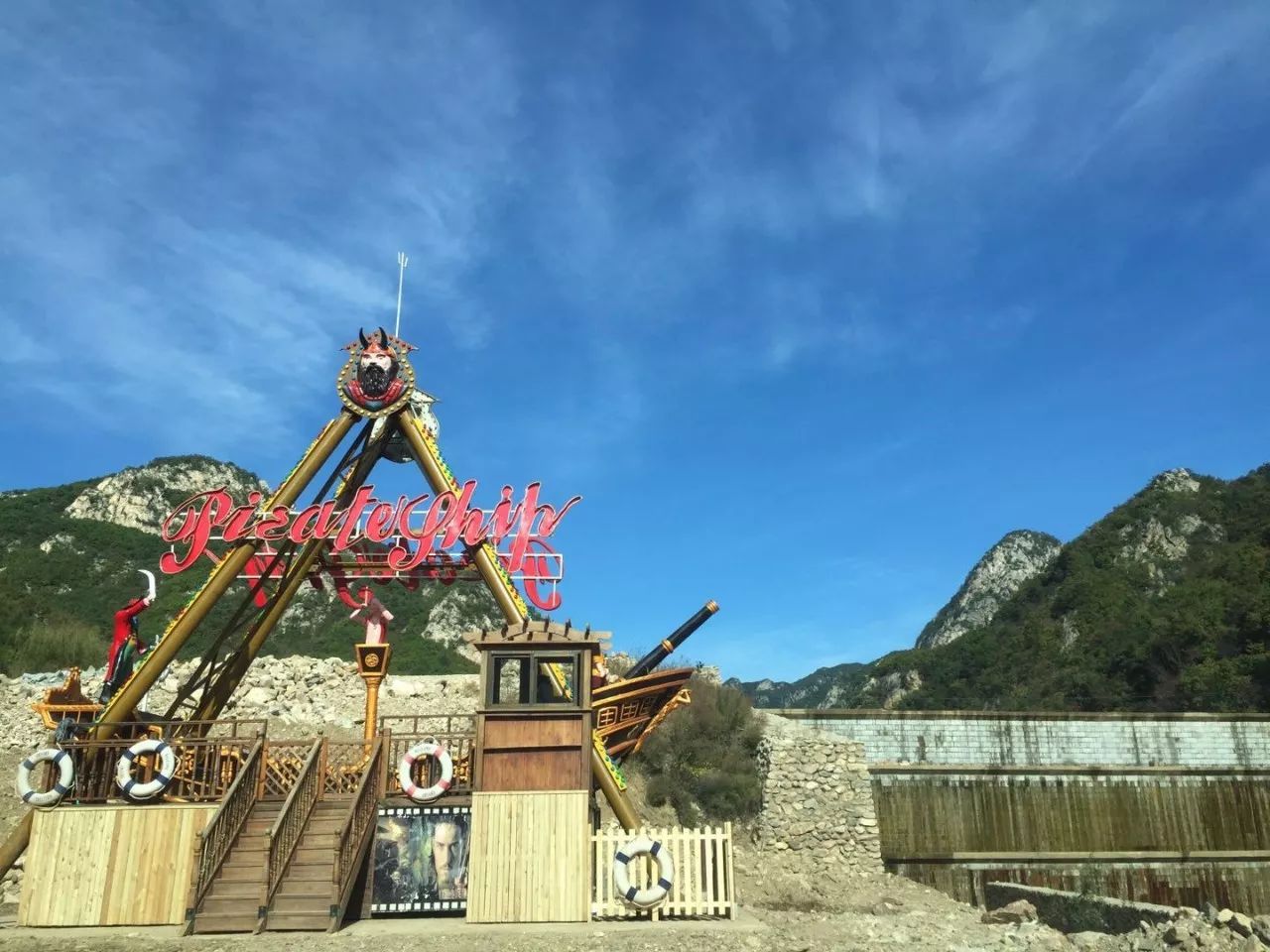 新鲜出炉~赏枫HOT！百名摄影家齐聚庄河天门山