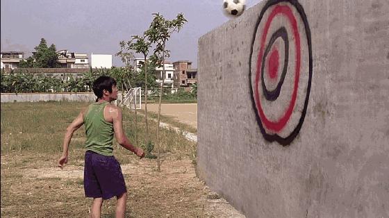 少林足球黄一飞你放我一条生路吧,周星驰拍少林足球有多艰难