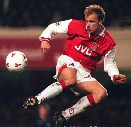 艺术足球代表人物,足坛十大古典艺术家