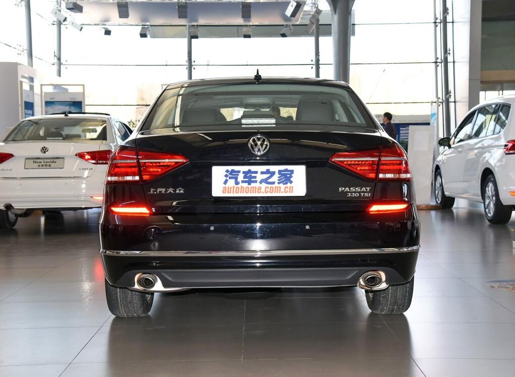 2017款帕萨特尊荣版中控按键功能,帕萨特330尊荣版是无钥匙启动吗