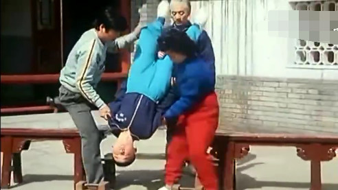 侯氏童子功真厉害！释延觉：还是以前的孩子能下功夫练