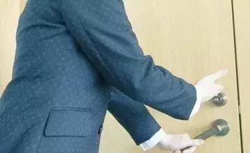 防盗门锁生锈用食用油擦有效果吗,门锁生锈了反锁以后出不去怎么办