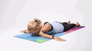 拯救低头族4招摆脱肩颈疼痛,人民日报低头族缓解肩颈不适