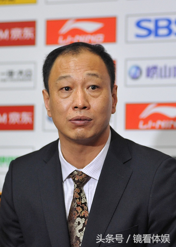 2017镜看体娱与佛山体育的50瞬间｜与巴萨球员偶遇与草根球星并肩