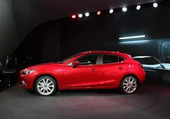 单身男生可以优先考虑的3款平民车！外形帅气回头率高！