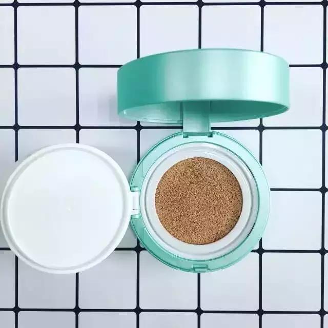 十分钟画出自然底妆,5分钟搞定底妆浮粉