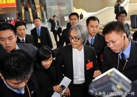300万演一分钟戏太少，他3000万想邀请周星驰，周星驰对此表态了