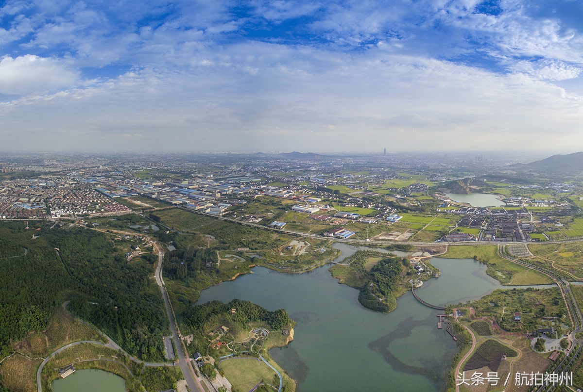 航拍张家港香山,张家港香山全景今日航拍视频