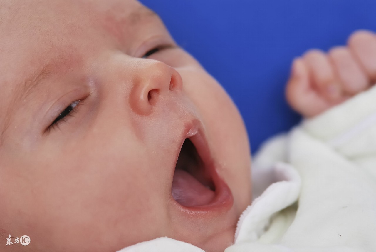 新生婴儿鼻子不通气快速解决方法,新生儿鼻子不通气如何快速解决