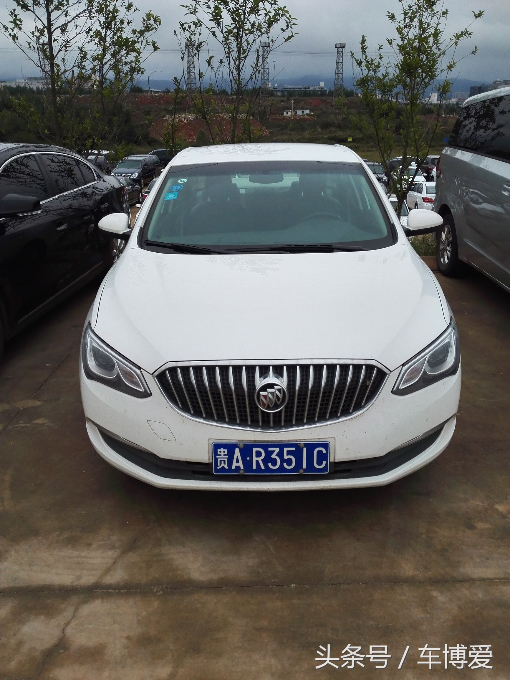 昆明网约车哪家租车平台最靠谱,在云南昆明旅游租车方便吗