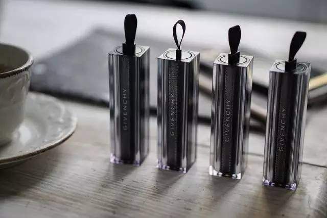 过节送女朋友什么,女朋友礼物口红