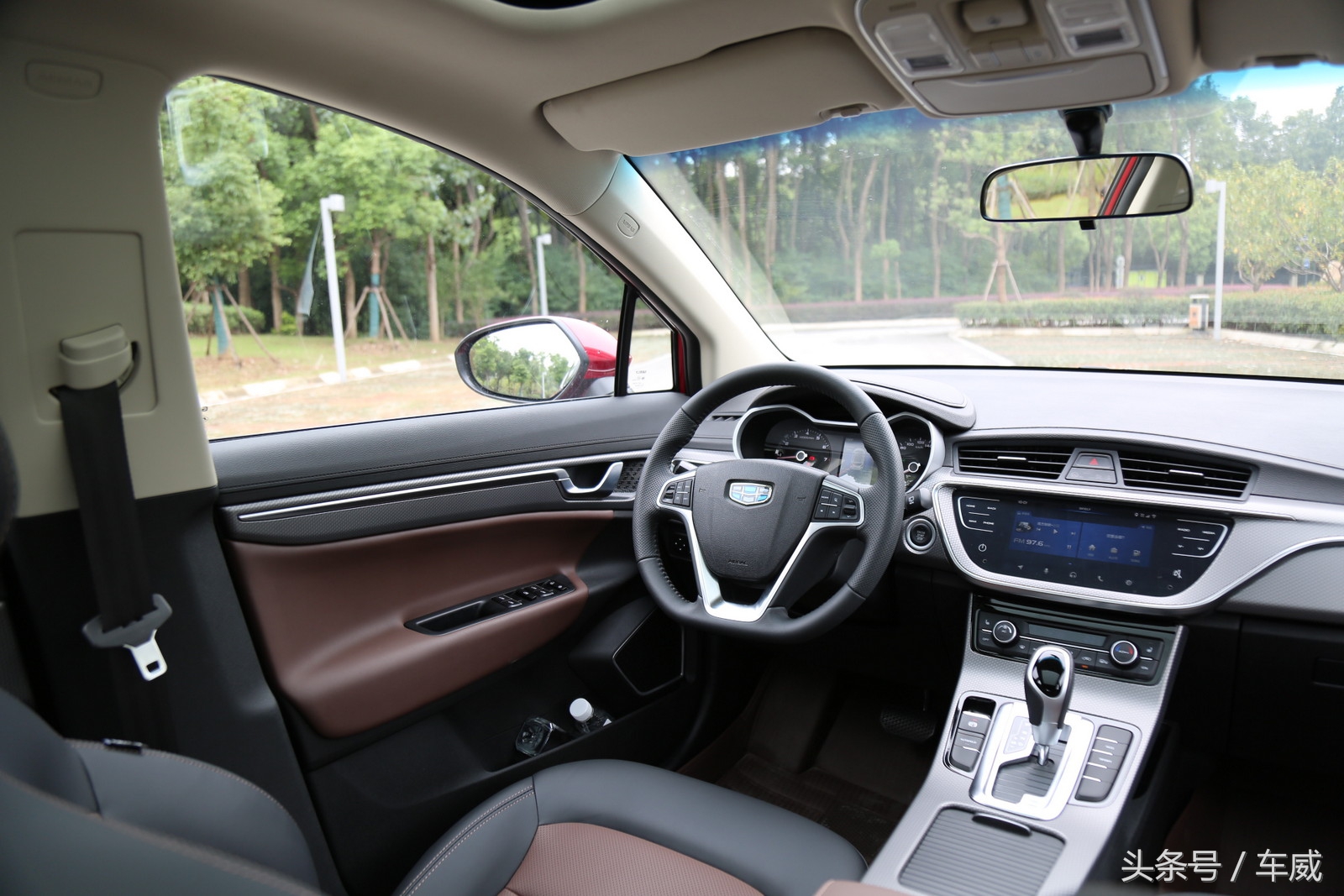 吉利帝豪gs2018款领潮版试驾,吉利帝豪gs测试