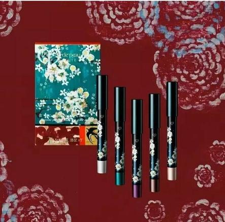 最值得尝试的美妆新品清单,这一年值得入手的美妆产品有哪些