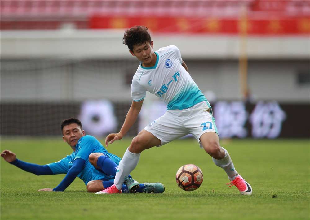 博利头球,大连一方足球最新战况