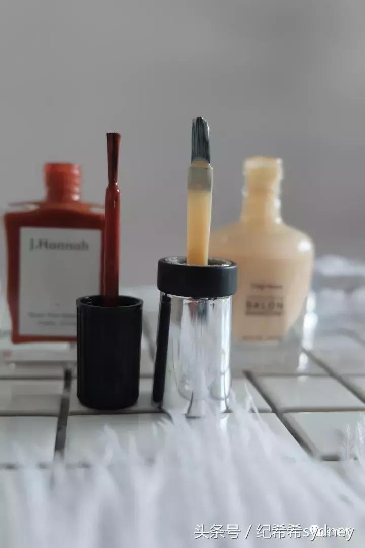 欧美风的眼影腮红口红推荐,彩妆秋冬必备眼影口红推荐