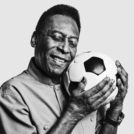 77年前他为足球而生，进球过千，此后足球界一直流传着他的传说