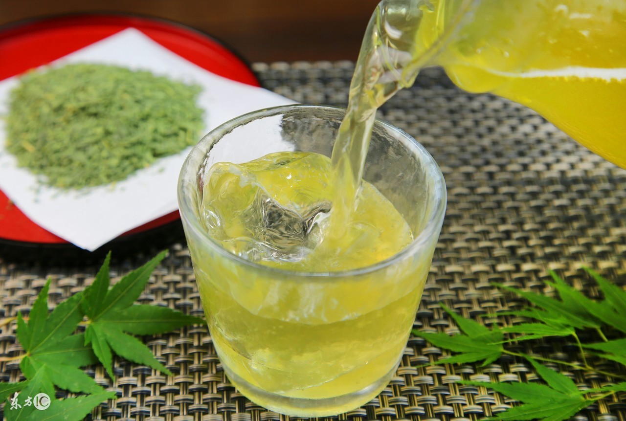 水肿加重需要吃什么食物减轻水肿,水肿长胖缓解水肿不适的6种方法