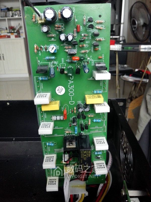 维修BATELCE400专业大功率功放，解决LOAD红灯报警故障问题