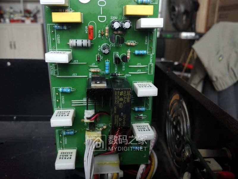 维修BATELCE400专业大功率功放，解决LOAD红灯报警故障问题