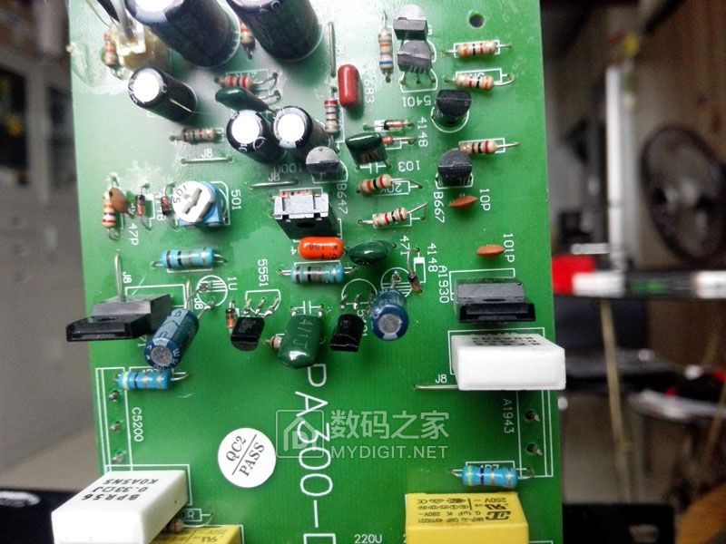 维修BATELCE400专业大功率功放，解决LOAD红灯报警故障问题