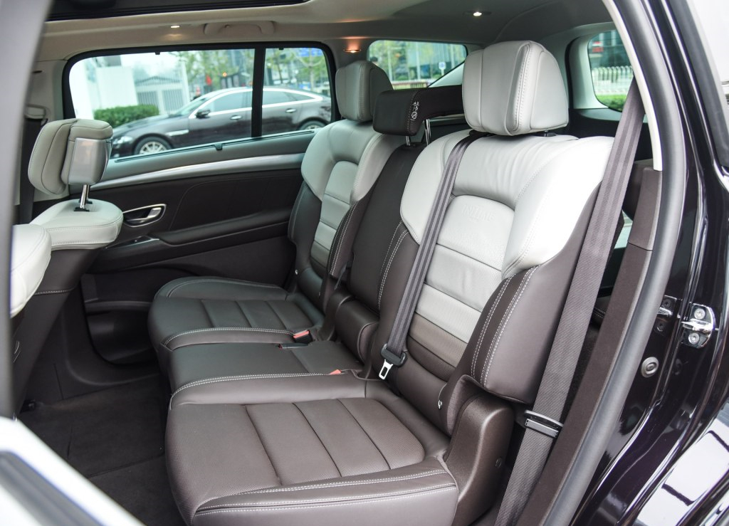 mpv底盘和suv底盘区别,mpv底盘和suv的区别