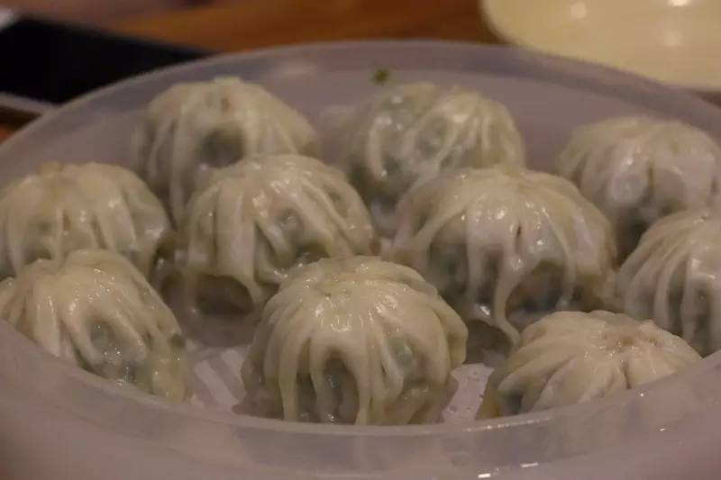 这里可能是唯一能够满足你吃到巨无霸海鲜和偶遇Runningman的地方了！