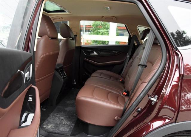 宝骏560高速没力,宝骏560跟gs4对比