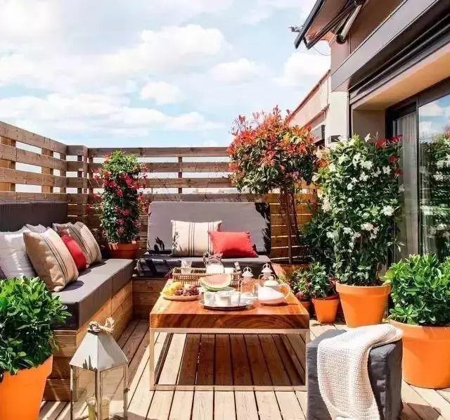 如何把小户型阳台改造成小花园,如何把露天阳台设计成花园