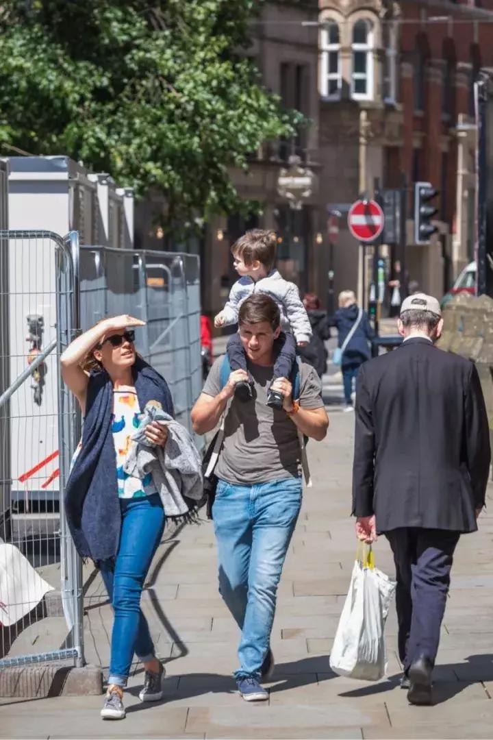 曼彻斯特原声无配乐,曼彻斯特曼联队歌