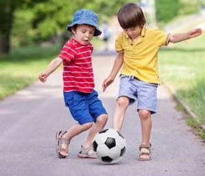 如何让肚子里的宝宝动起来,孕晚期怎么让宝宝动起来