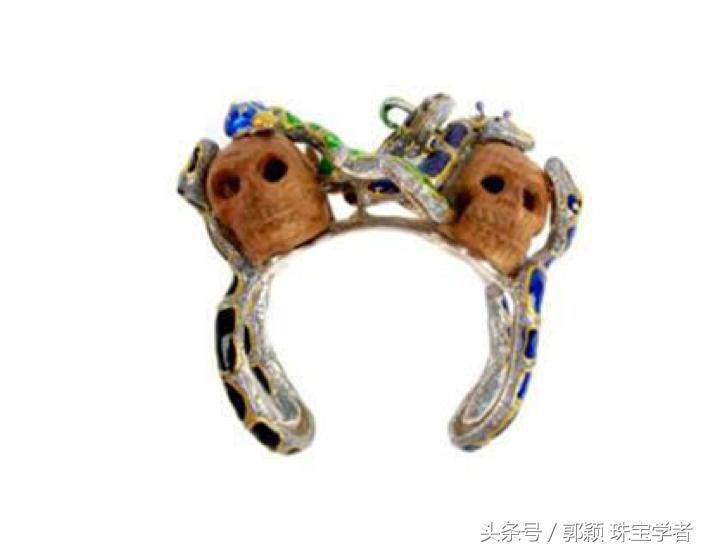 PartyQueen必不可少的“它”