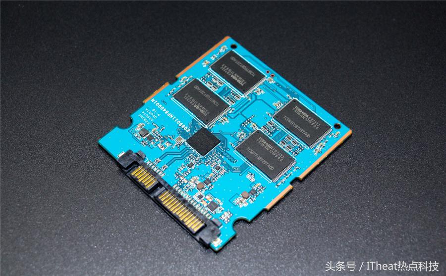 来一个全新选择东芝首款64层3DNANDSSD——TR200全网首测