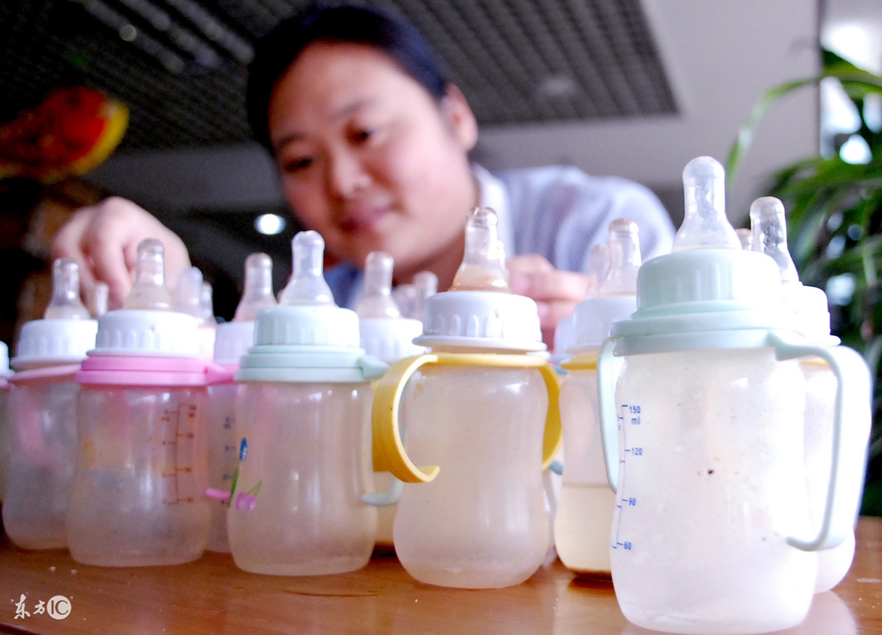 新妈妈奶瓶怎么选购,宝宝奶瓶怎么选新手妈妈看过来
