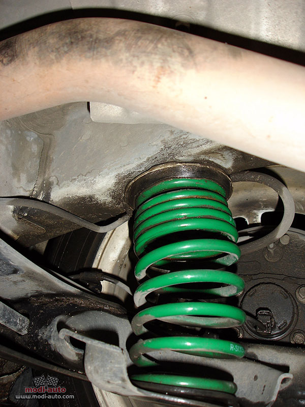 丰田威姿真实油耗,丰田雅力士